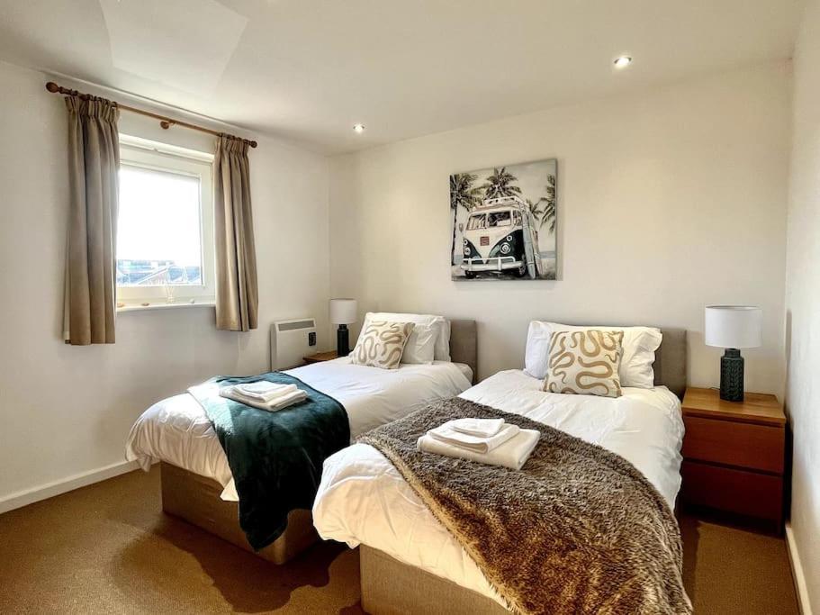 Beachfront Bliss With Spectacular Views Llanelli Exteriör bild
