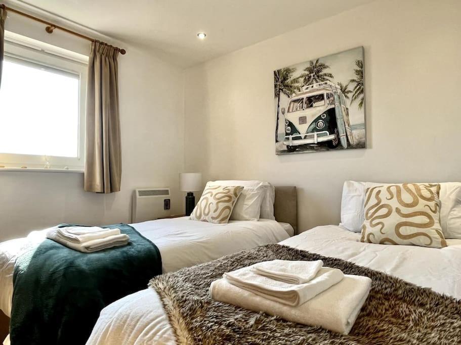 Beachfront Bliss With Spectacular Views Llanelli Exteriör bild