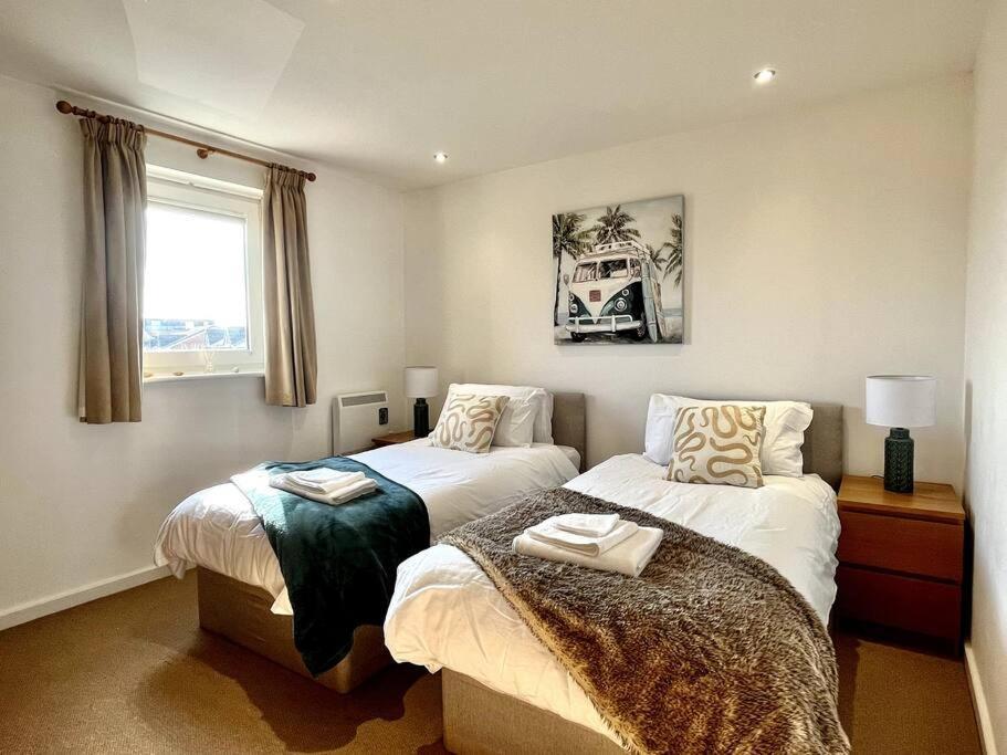 Beachfront Bliss With Spectacular Views Llanelli Exteriör bild